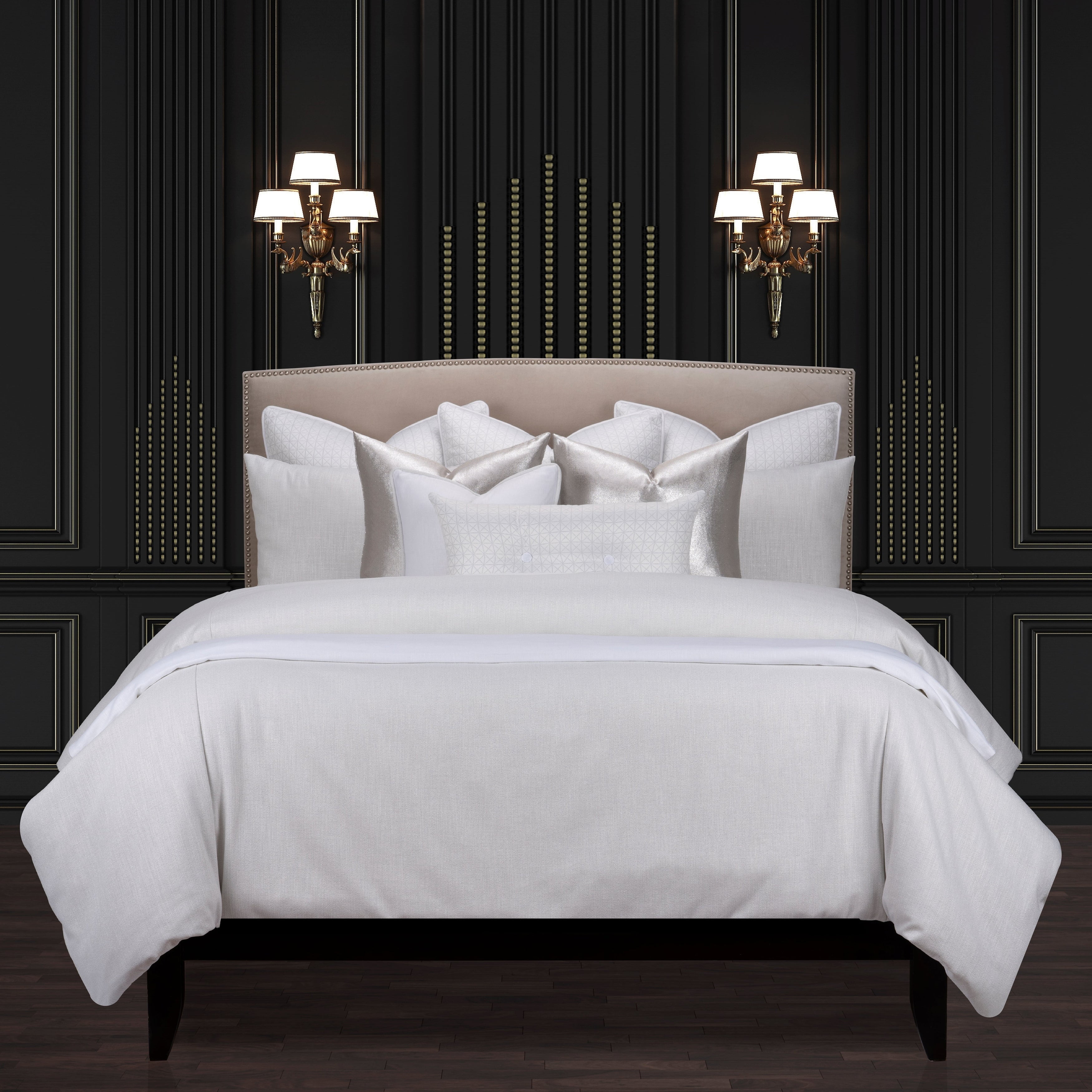 Siscovers Lumiere Shimmering Supreme Duvet Cover and Insert Set Frost