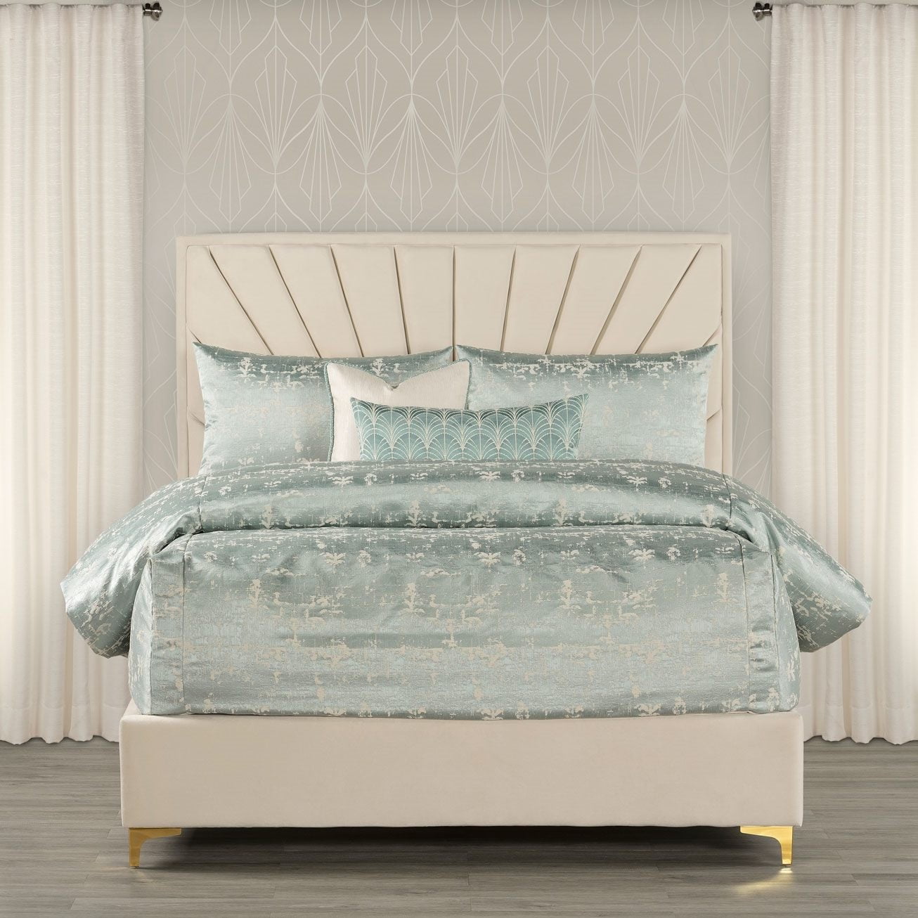 Siscovers The Great Gatsby East Egg Patina Bed Cap Comforter Set with Sewn Corners King