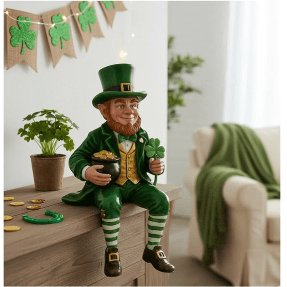 Sitting Leprechaun Figurine, Resin St. Patrick's Day Decor Pot of Gold & Shamrock, Whimsical Irish Tabletop Statue for Home Office Desk Party Supplies, Gift for Irish Decor Lovers