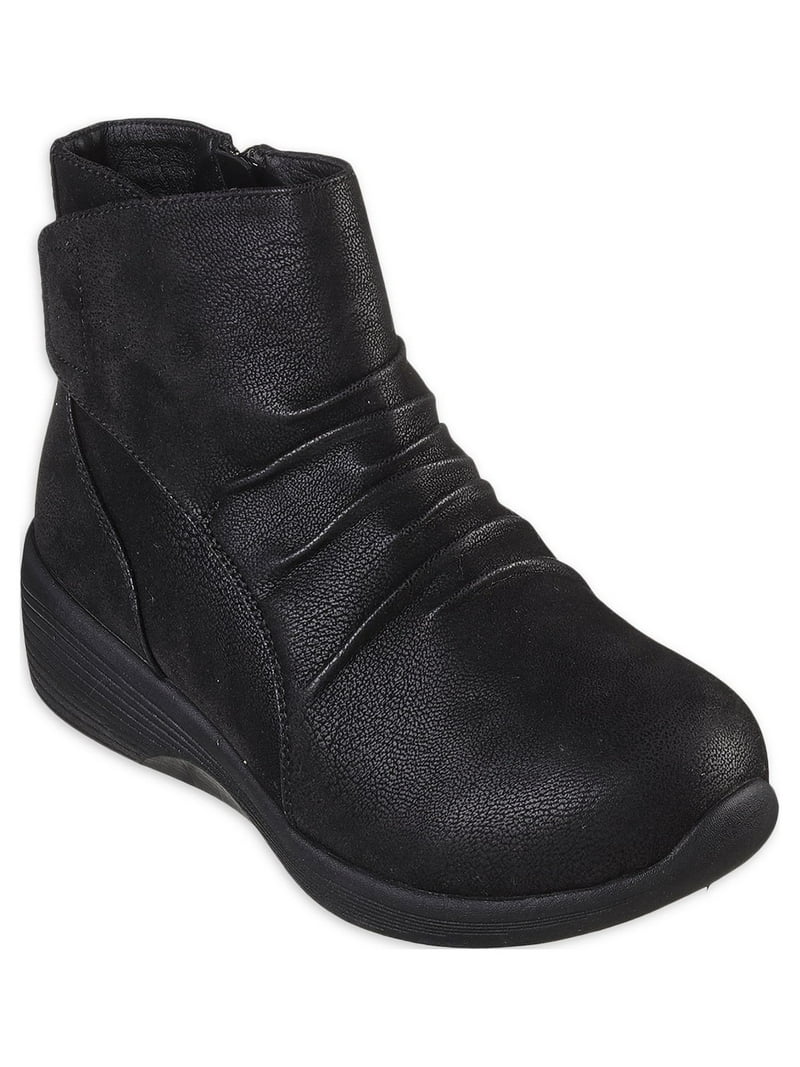 Skechers Women's Winter Arya Fresh Trick Ankle Boot