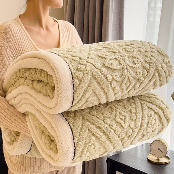 Skegnu Extra Thick Flannel Fleece Blanket With Double Layer – Thick, Soft, Big, Cozy Knitted Fleece Blankets for Couch, Sofa, Bed – Large Coverlet All Season