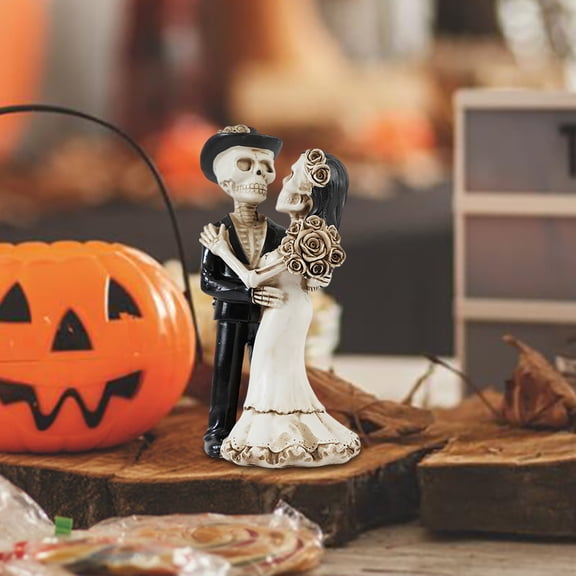 Skeleton Bride and Groom Figurines - Resin Collectible Dancing Skulls Statue for Day of The Dead, Halloween Wedding Gift, Mexican Gothic, Graveyard, Shelf, Tabletop Decor (Couple) 7.5x5x14.8cm