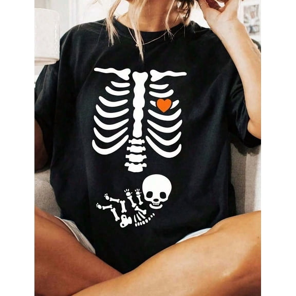 Skeleton Halloween Maternity Shirt, Funny Pregnancy Announcet Shirt 2024, Pregnant Wo Costume, Fall New Mom Shirt-Unisex Comfortable Retro Cotton T-Shirt