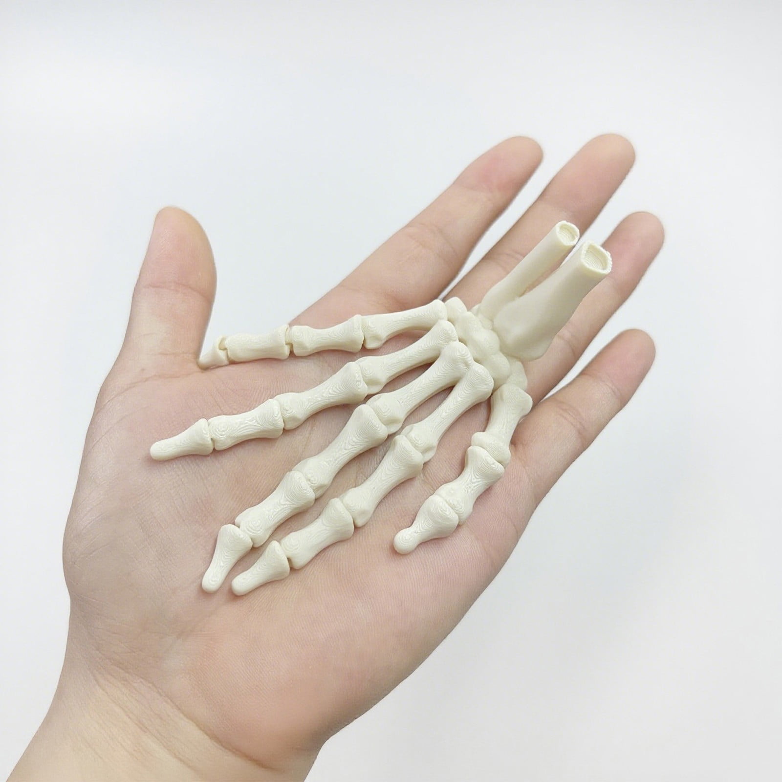Skeleton Hand Figurine, Halloween Skeleton Decor, Movable Joint ...