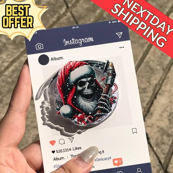 Skeleton Santa Magnetic Phone Grip: Festive Christmas with Skull, Santa Hat, and Candy Cane, Unique Holiday Phone Holder