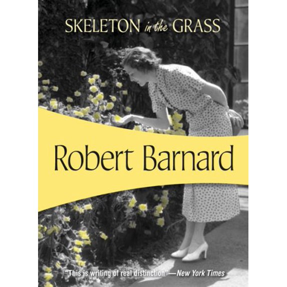 Pre-Owned The Skeleton in the Grass (Paperback) 1933397810 9781933397818