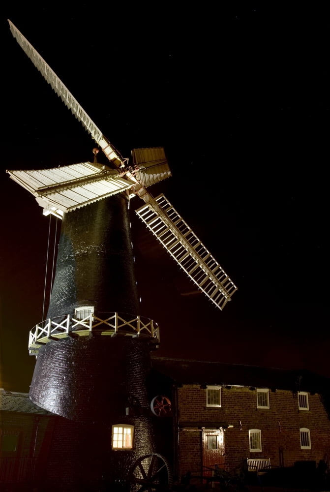 Skidby Flour Mill At Night Skidby Yorkshire England Canvas Art - John Short Design Pics (11 x 17)