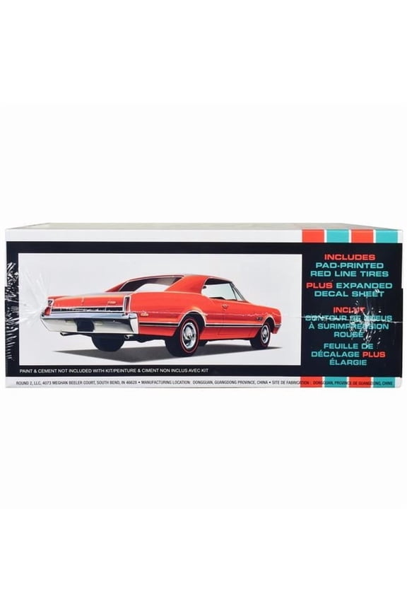 Skill 2 Model Kit 1966 Oldsmobile 442 W-30 Hardtop 1/25 Scale Model by AMT