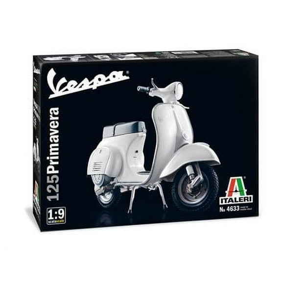 Skill 3 Model Kit Vespa 125 Primavera Scooter 1/9 Scale Model by Italeri