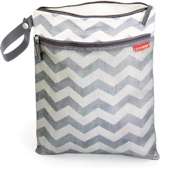 Skip Hop Chevron Grab & Go Wet/Dry Bag for Infants to Toddlers