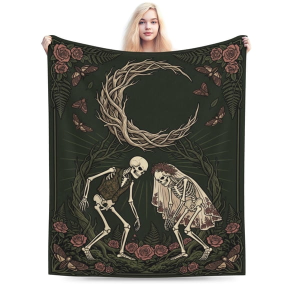 Skull Blanket, Gothic Romantic Flannel Throw Blanket, Super Soft Cozy Warm Blanket for Sofa, Couch, Bed, Valentine's Day Gift, Wedding Gift for Couples 50"x40"