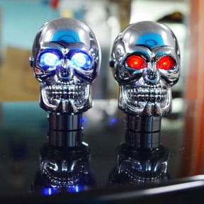 Skull Shifter Knob Skeleton Head Gear Stick With LED Light Metal Resin Universal Fit For Cars Trucks SUVs Automatic Transmission Halloween Style