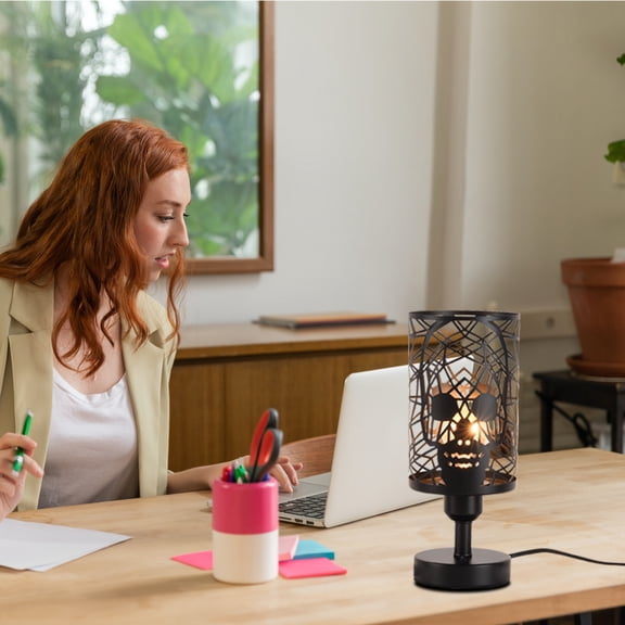Skull desk lamp with plug-in switch, black industrial lamp with round skull metal shade, office gothic desk lamp, holiday plug-in light