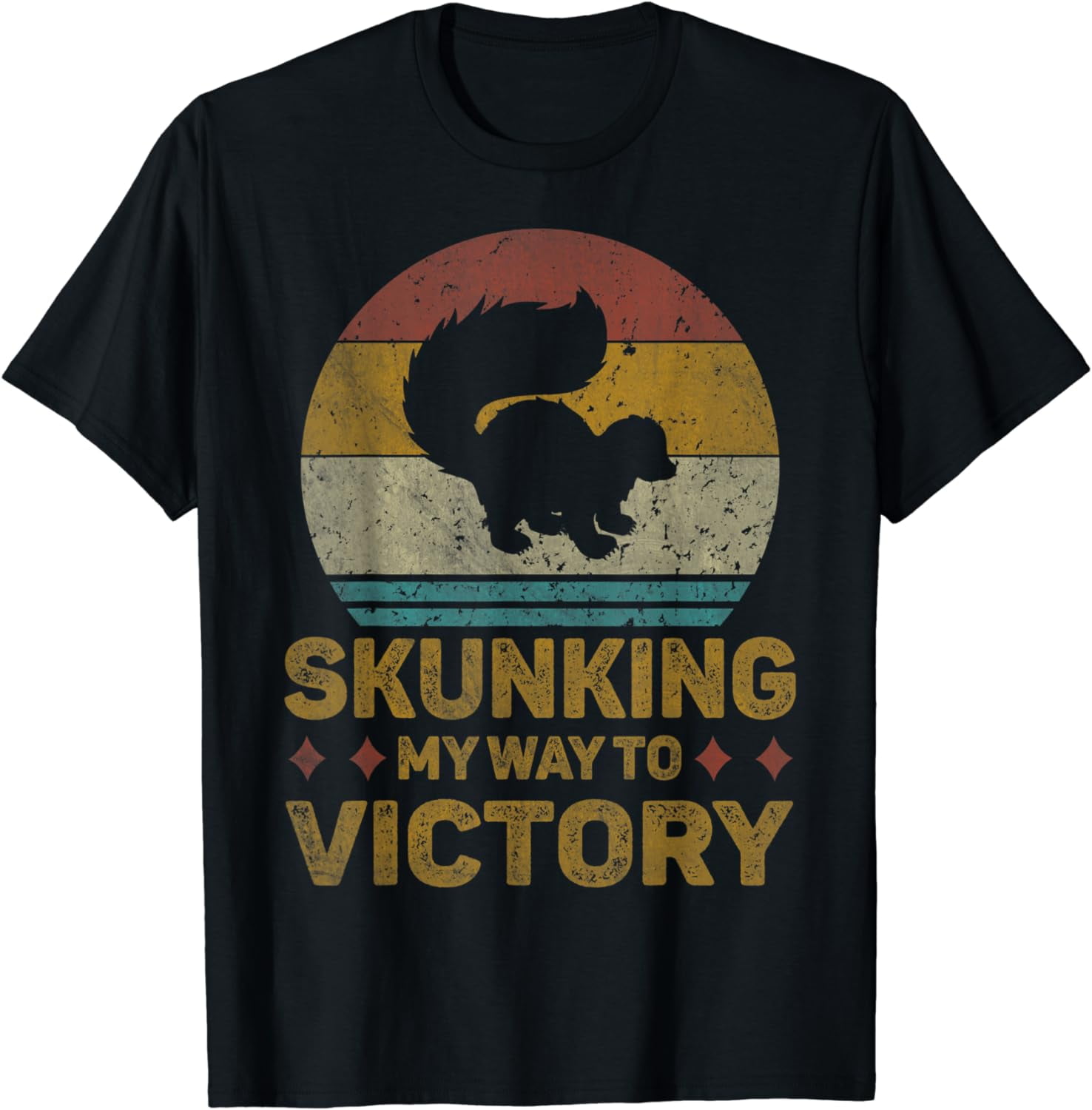 Skunking My Way To Victory Funny Vintage Cribbage Board Game T-Shirt