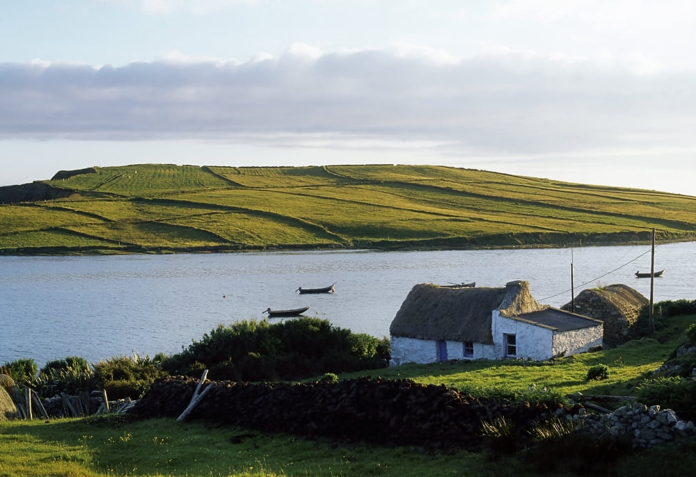 Sky Road Co Galway Ireland Canvas Art - The Irish Image Collection Design Pics (18 x 12)