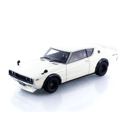 Nissan Skyline 2000GT-R (KPGC110) Tuned Version RHD (Right Hand Drive) White 1/18 Model Car by Autoart