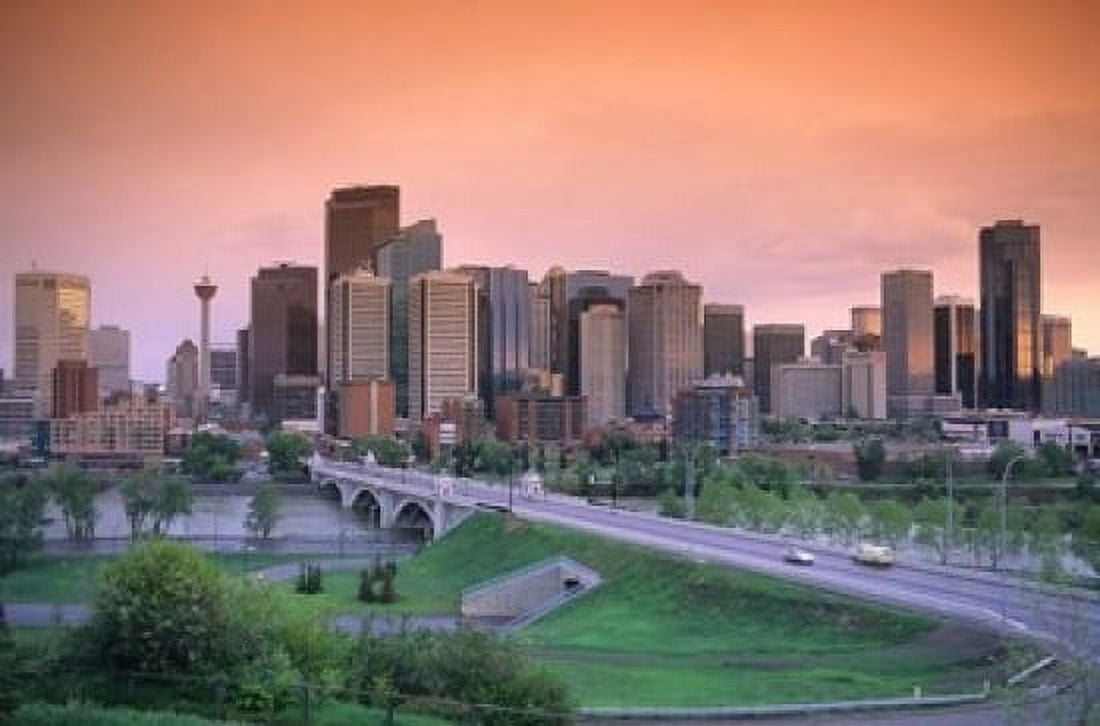 Skyline of Calgary Alberta Canada Canvas Art - David R Frazier DanitaDelimont (36 x 24)