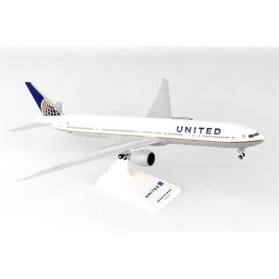 Skymarks SKR900 Skymarks United 777-300, 1 by 200 with Gear Toy Airplane