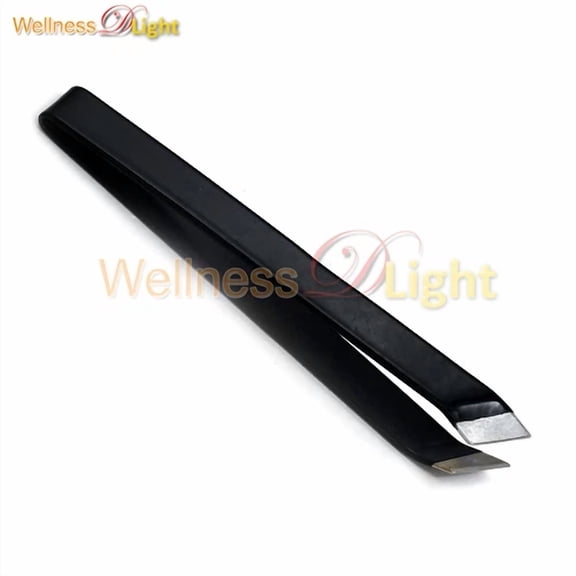 Slant Fish-Bone Tweezers With Wide Tip (Black Coated)