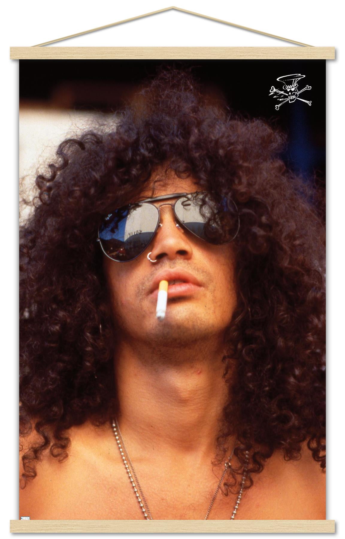 d slash cigarette Slash