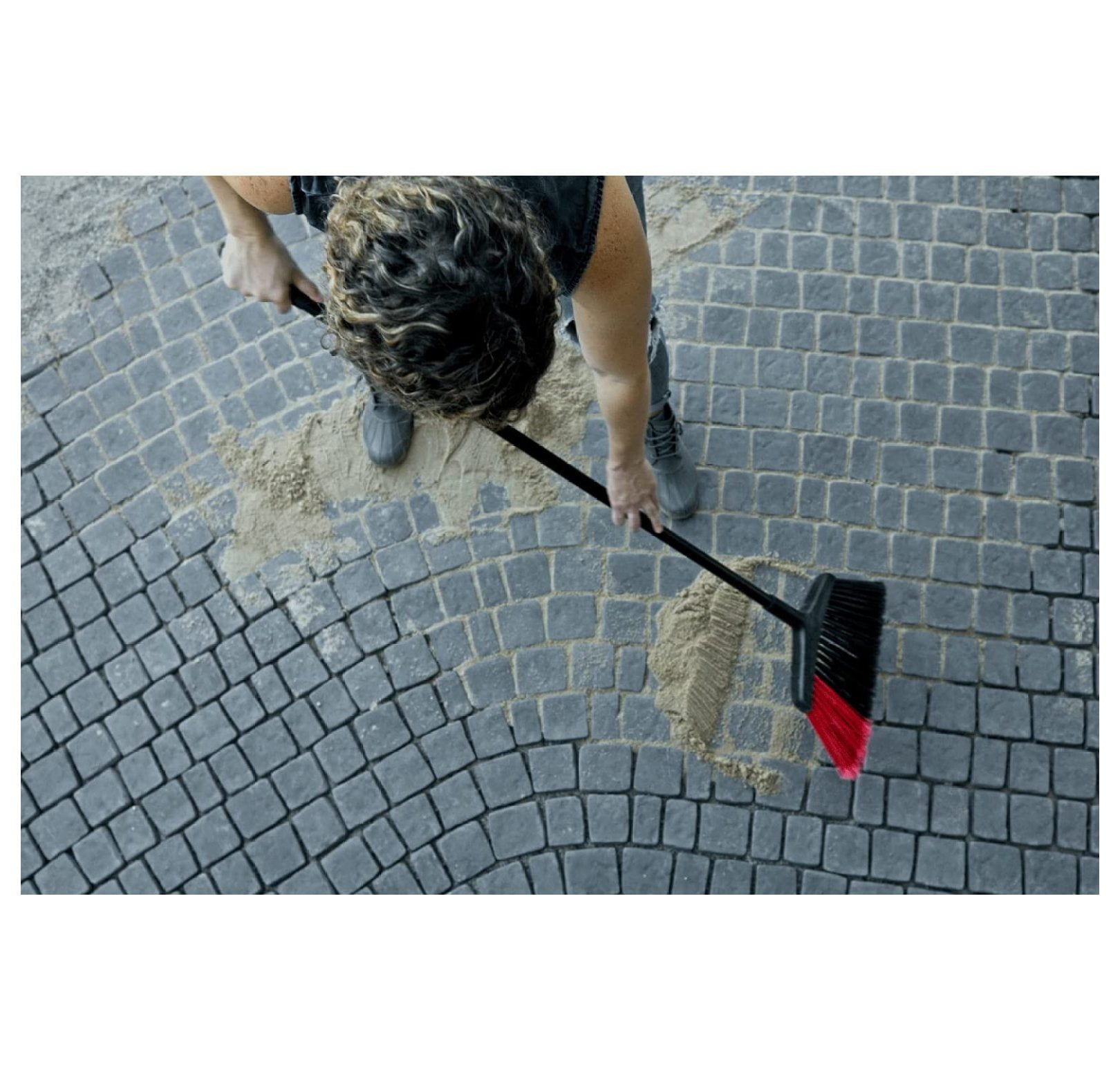 Slate Grey Polymeric Sand for Outdoor Footpath, Tiles, Concrete Steps