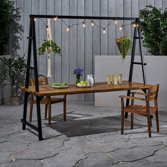Slatted Wood Top / Outdoor Dining with Greenery / Durable and Stable Table