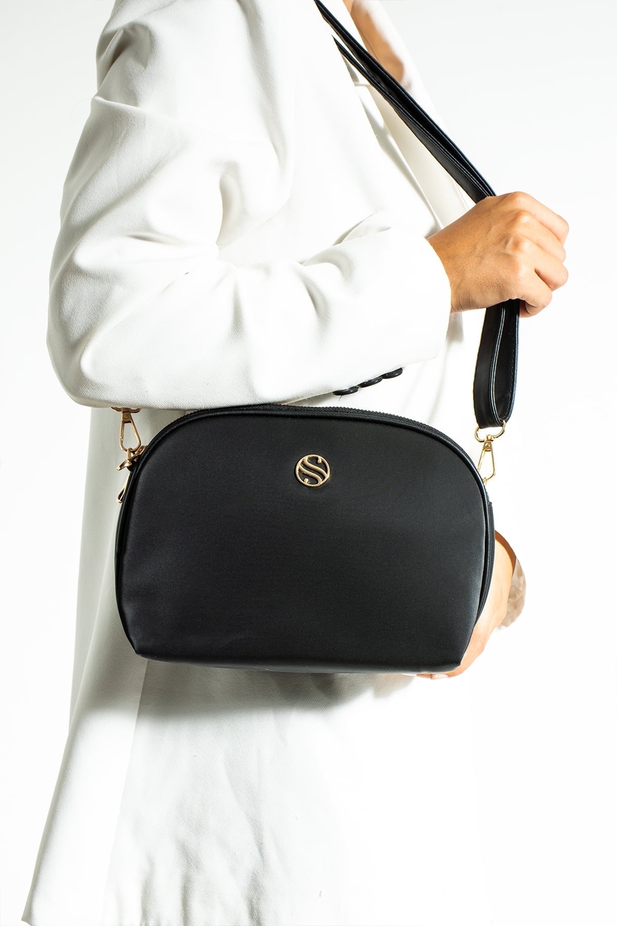 Sleek San Women