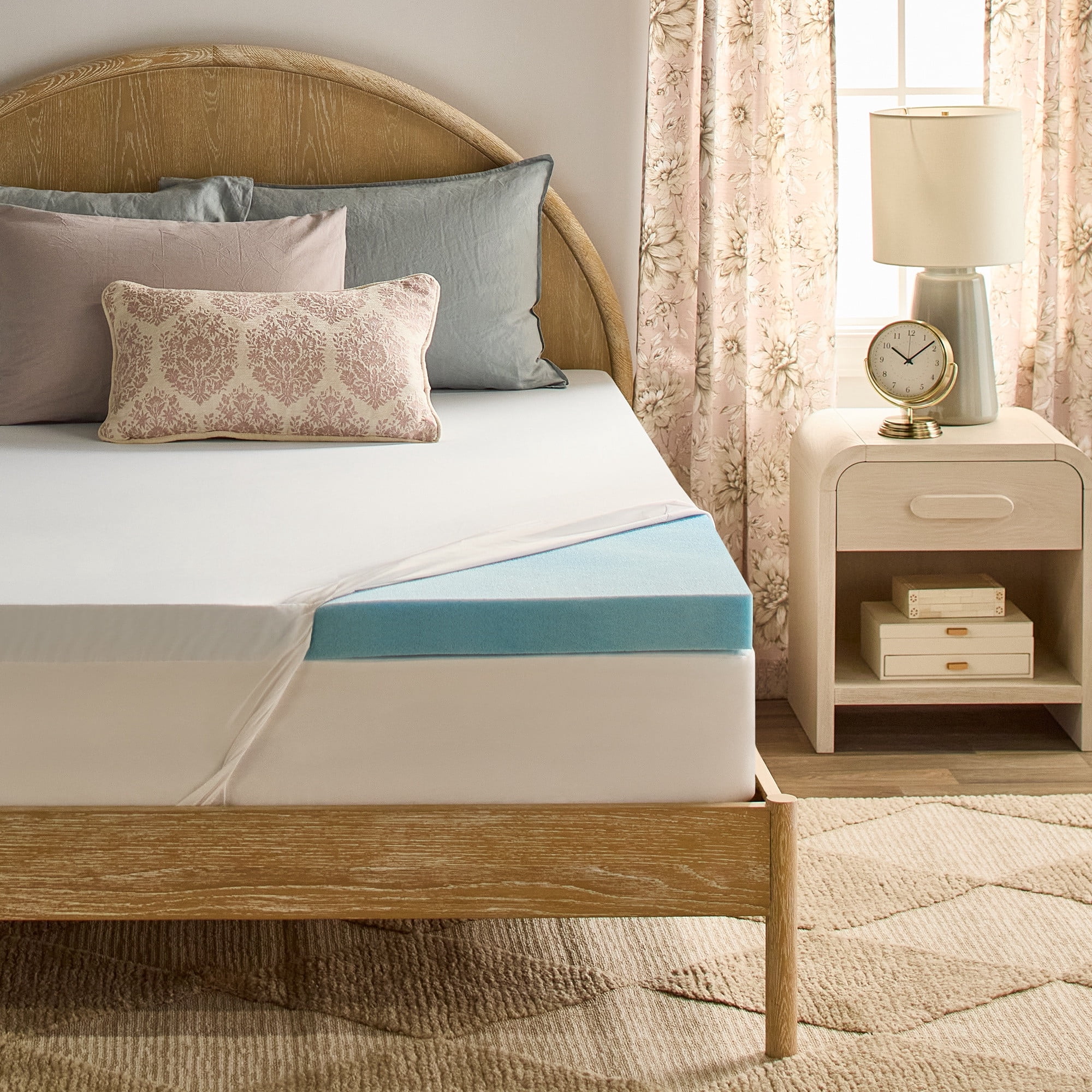 Sleep Innovations 3 in Topper, King