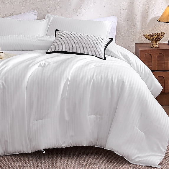 Sleep Zone Striped Jacquard Bedding Set Full Size, 3 Piece Luxury Ultra Soft Comforter Set, Lightweight Breathable & Durable White Bedding Set