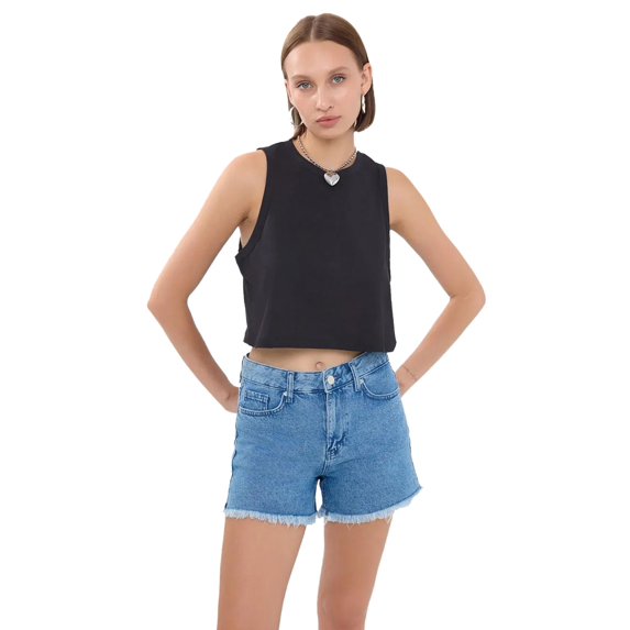 Sleeveless Round Neck Solid Crop Top