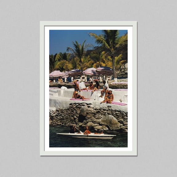 Slim Aarons La Concha Clientele Wall Art Print, Unframed Paper Poster 8x10in