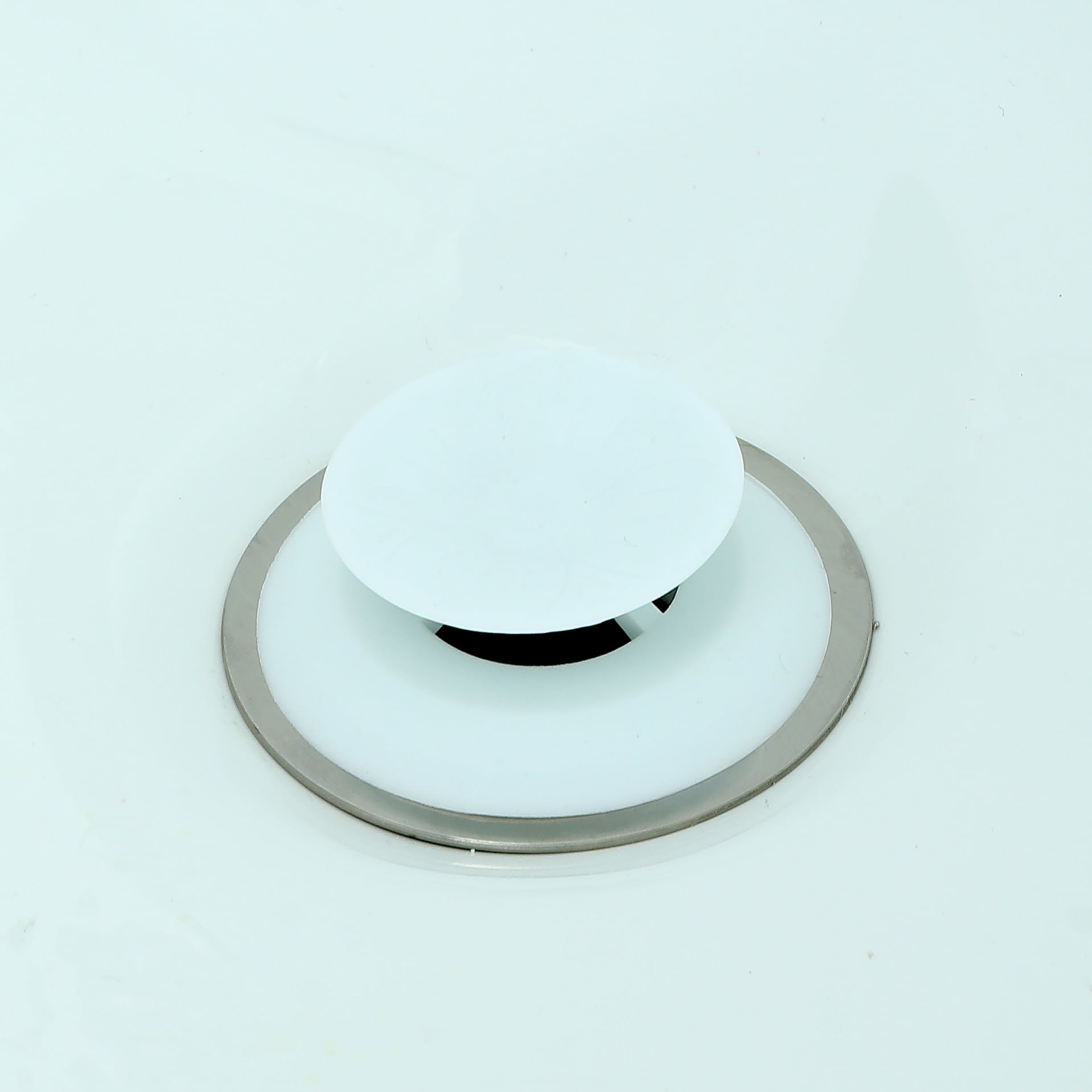 White Round Tub Drain Stopper with Easy Push Design