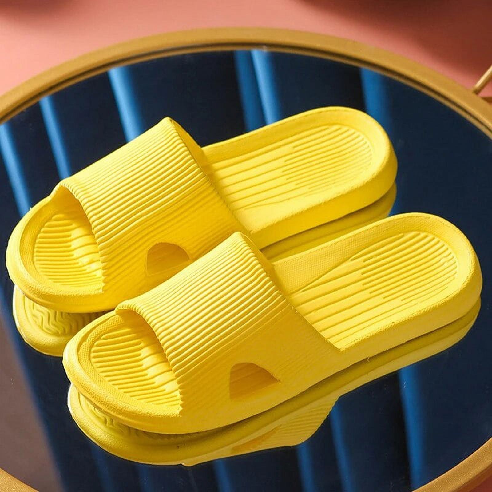 Slippers Thick Platform Bathroom Cloud Slippers Non-Slip Flip Flops Woman Sandals Women Fashion ...