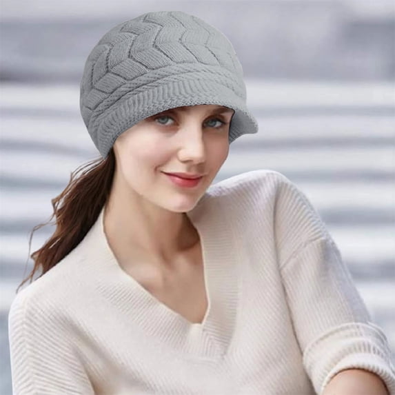 Slouchy Beanie Cap with Visor Warm Ski Skull Cap Warm Knit Visor Hat Winter Beanie with Brim Beanie Cap Knitted Chunky Soft Slouchy Cap with Visor Brim Warm Knit Hat Wool Snow Ski Caps Grey