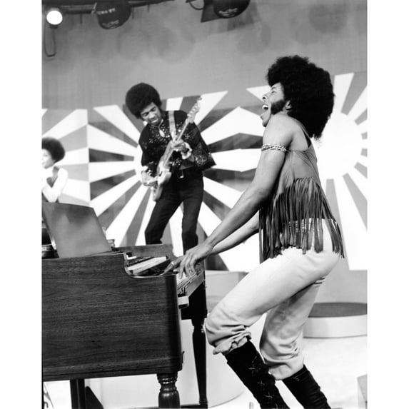 Sly And The Family Stone Performing Everyday People On Upbeat History (24 x 36)