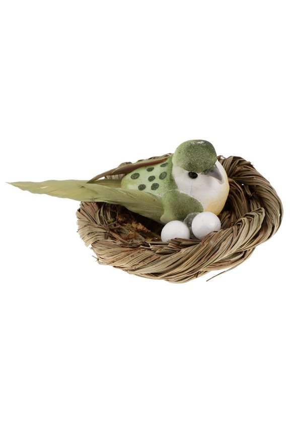 Small Artificial Feathered Bird Figurines in Straw Nest with Eggs Garden Decor