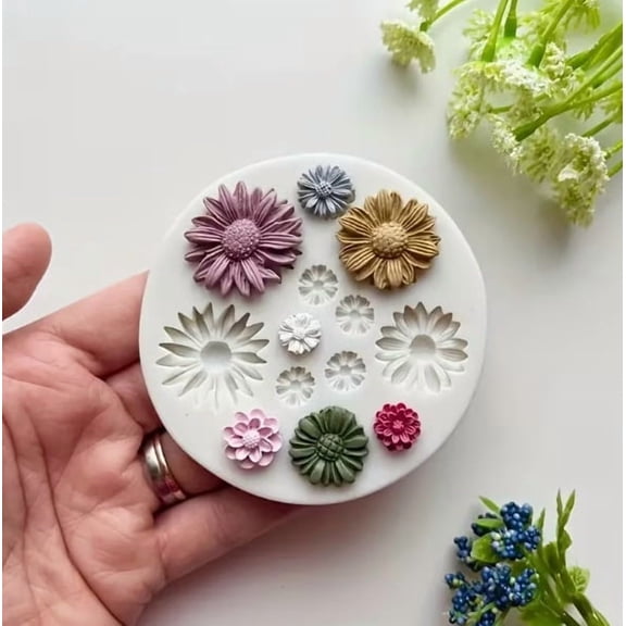 Small Daisy Flower Silicone Mold - Food Grade Baking Molds for Cakes, Chocolates, Candies & Fondant Decorations