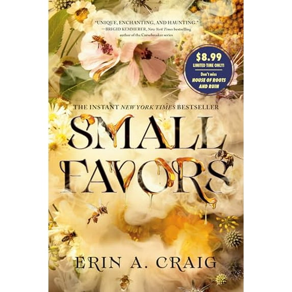 Pre-Owned Small Favors (Paperback) 0593815386 9780593815380