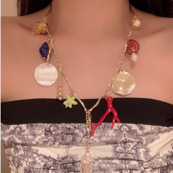 Small Ocean Element Shell Necklace Exaggerated Coral Woman