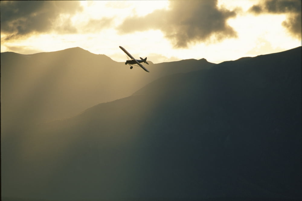 Small Plane Flightseeing Wrangell St Elias Mts Sc AkNsunset Pilot Paul Claus Canvas Art - Tom Evans Design Pics (17 x 11)