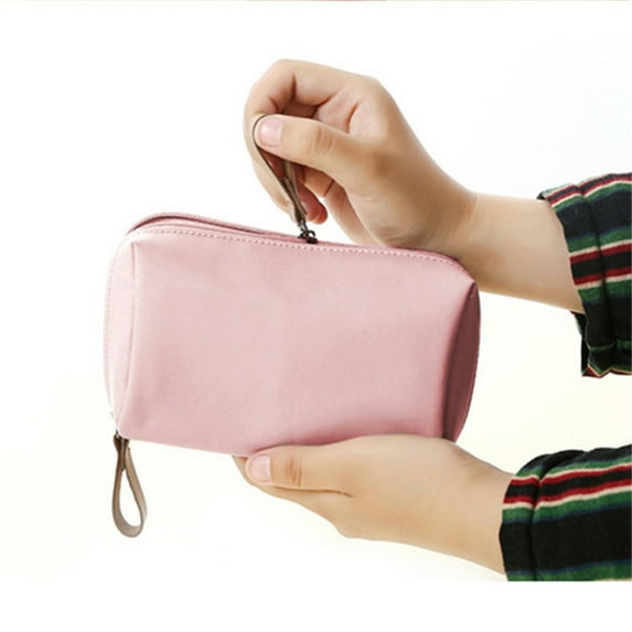 Small Size Makeup Pouch for Womens Travel Cosmetic Bag Portable Waterproof Cosmetic Bag Travel Makeup Pouch
