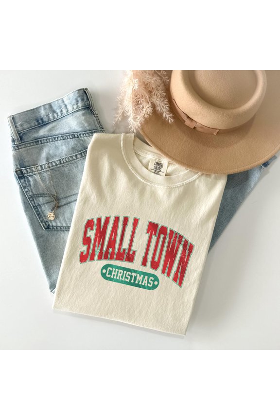 Small Town Retro Holiday Nostalgic Gift Her T-Shirt