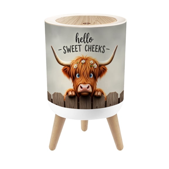 Small Trash Can with Lid Highland Cow Funny Rustic Farmhouse Country Cattle Wooden Fence 1.8 Gallon Dog Proof Trash Can Round Garbage Can Waste Bin Wastebasket for Bathroom Bedroom Living Room