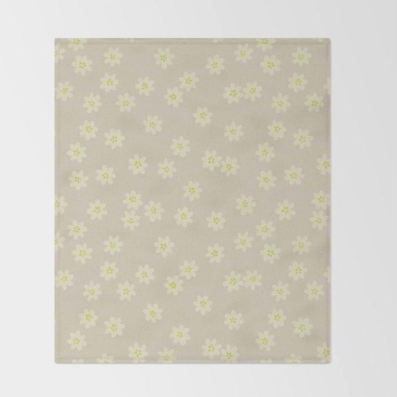 Small White Floral Pattern Light Beige Fleece Blanket, Polyester Fleece Fabric, 280 GSM, Cottage Style
