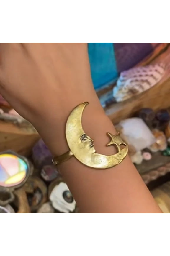 1/2Pcs Golden Star Moon Arm Cuff Bracelet Opening Adjustable Bangle with Irregular Hammer Texture Stackable Armband