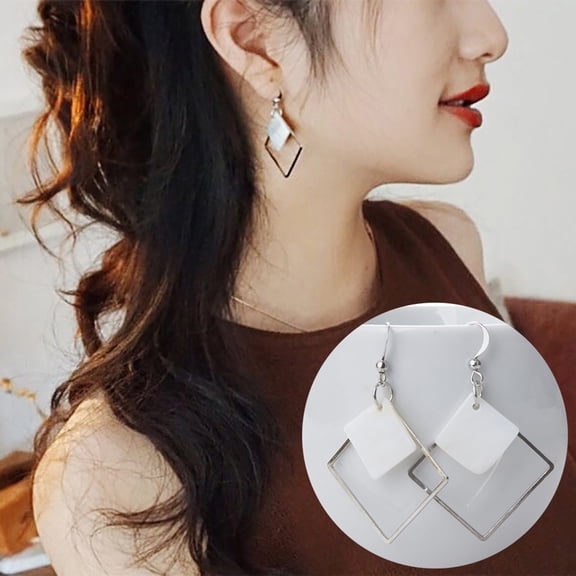 SmartBy 1 Pair Ear Dangle Shell Pendant Comfortable Elegant Shell Pendant Fashion Earrings for Clubs