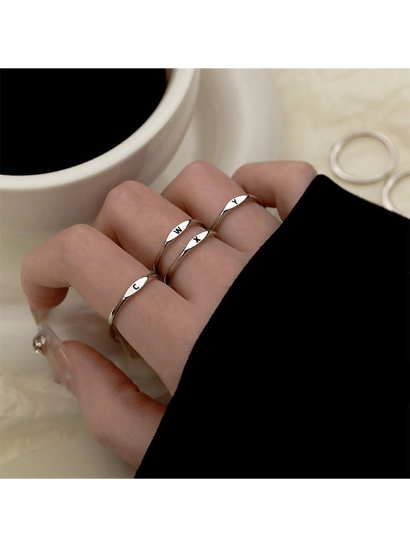 Women Ring Simple Style Bright Luster Geometric Smooth Polished Adjustable Decorative Gift Alphabet A-Z Letters Initial Name Finger Ring Jewelry for Daily Life