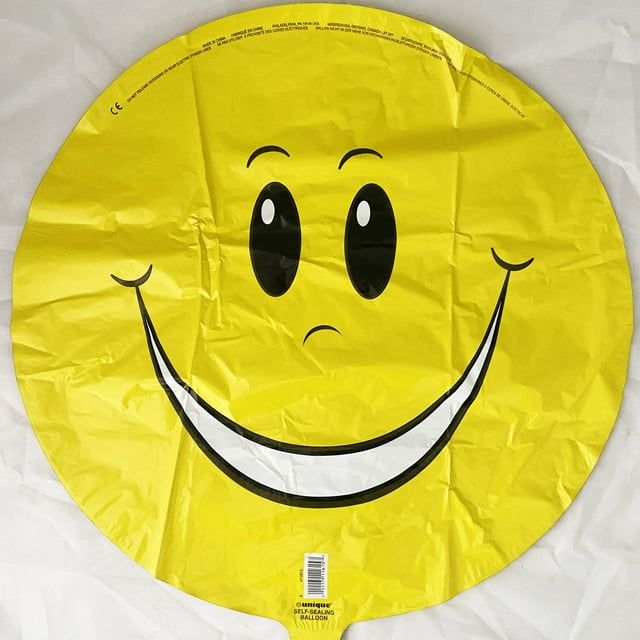 Smile! Foil Mylar Balloon (1ct)