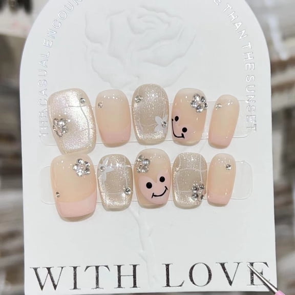 [Smile Love] Pure handmade whitening wearing armor hand-painted cute smiley face French chasing cat eye short manicure