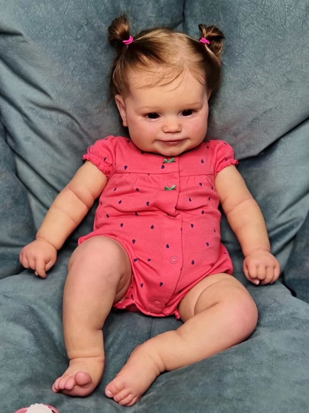 Smiling Reborn Baby Dolls - Realistic 20" Real Life Baby Doll with Feeding Kit, Lifelike Cloth Body Newborn Baby Girl Perfect for Kids 3+